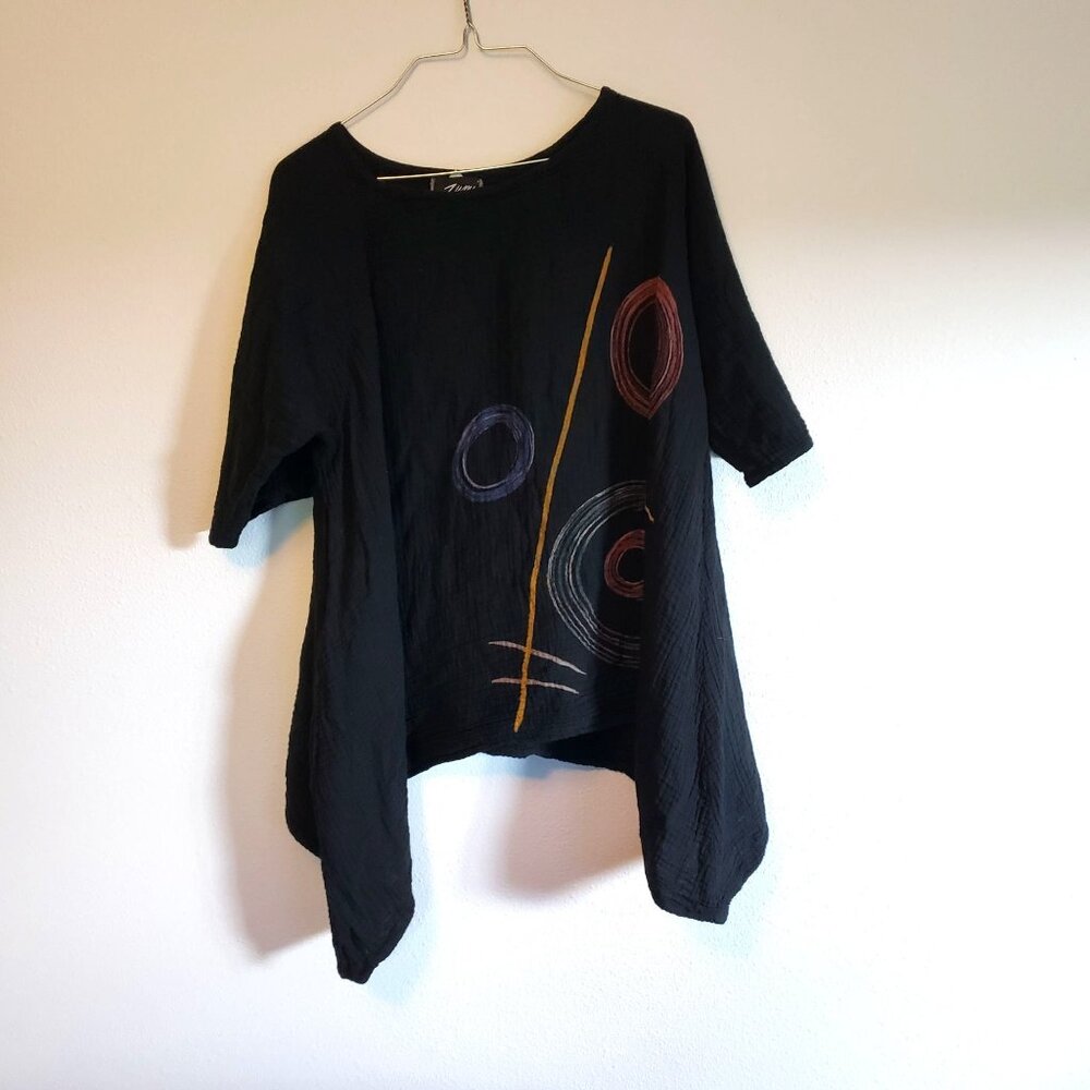 Zumi Black Art to Wear Cotton Top Size Large/Xlarge